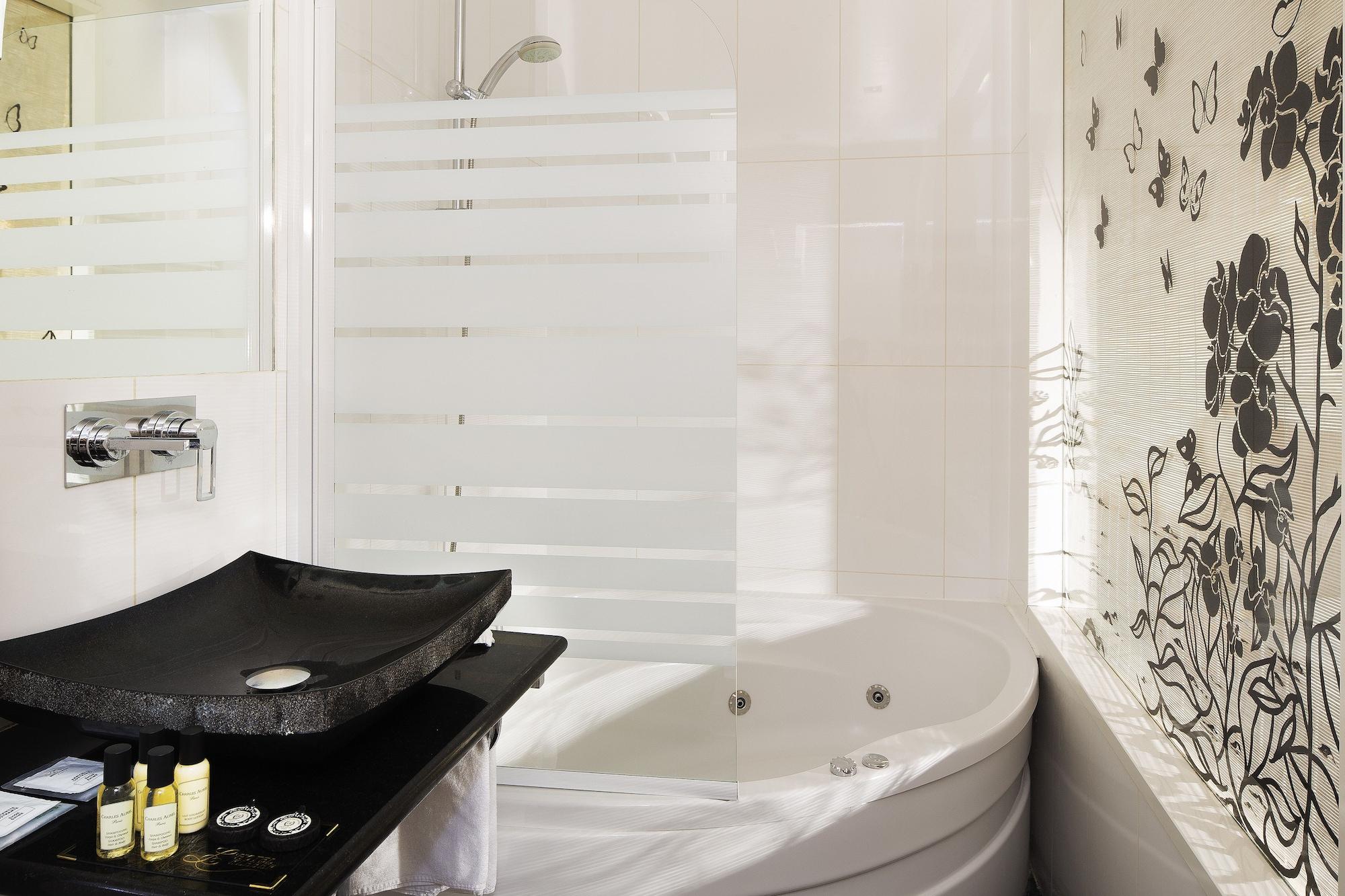 Hotel Kleber Paris & Spa Экстерьер фото
